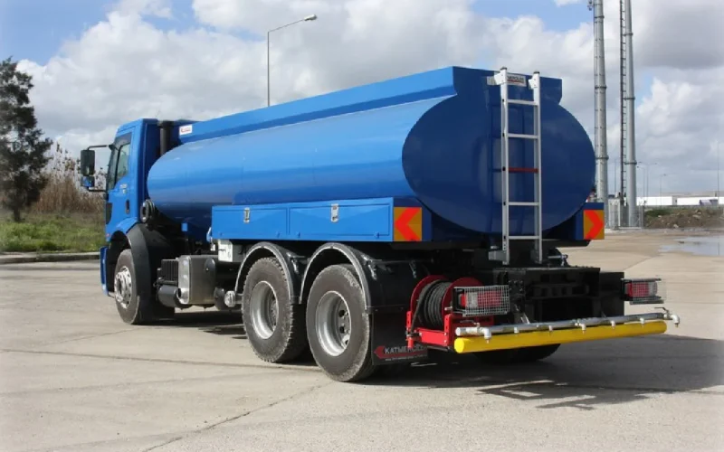 Sweet-water-tanker
